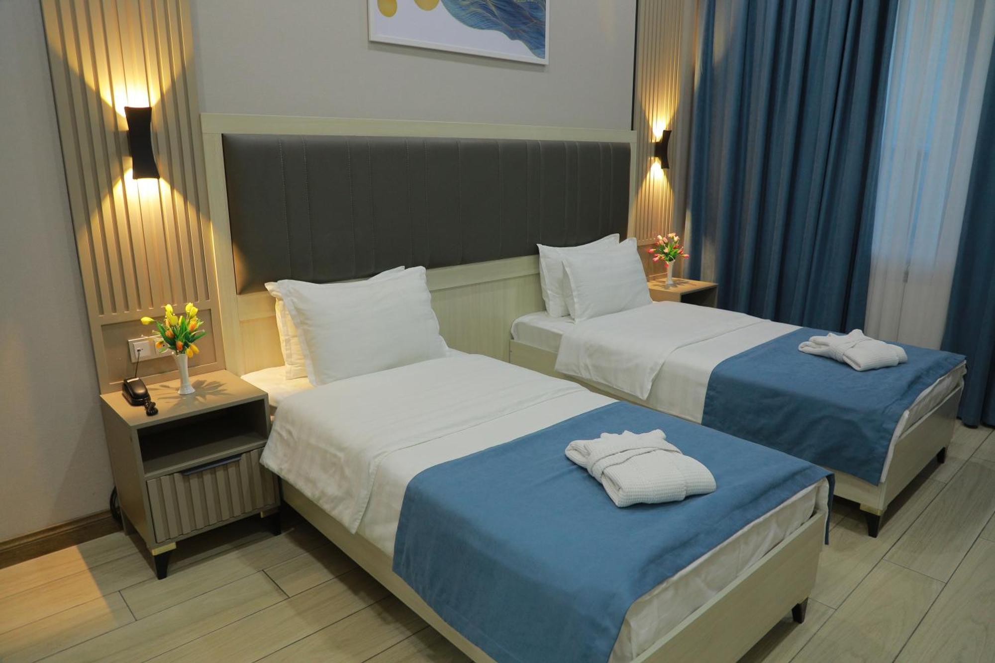 Human Hotel Taschkent Exterior foto