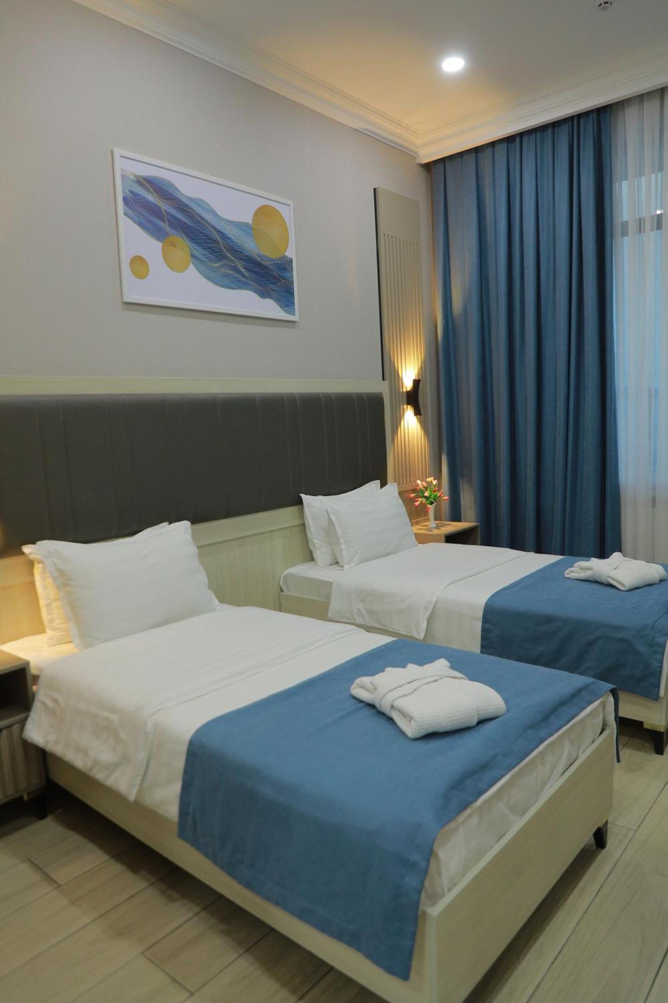 Human Hotel Taschkent Exterior foto