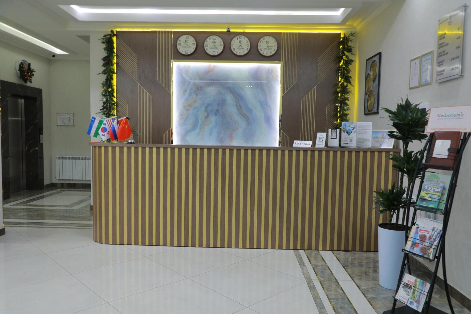 Human Hotel Taschkent Exterior foto